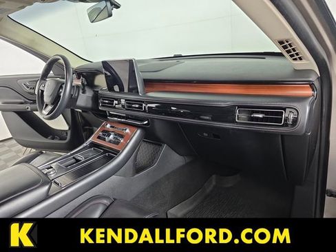 Used 2020 Lincoln Aviator Reserve w/ Equipment Group 201A AWD/4WD image 20