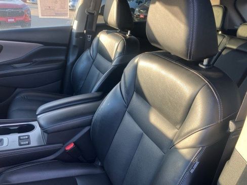 Used 2023 Nissan Murano SL image 12
