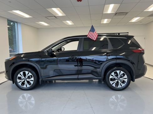 Used 2023 Nissan Rogue SV image 53