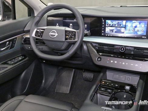 New 2025 Nissan Murano SL image 5