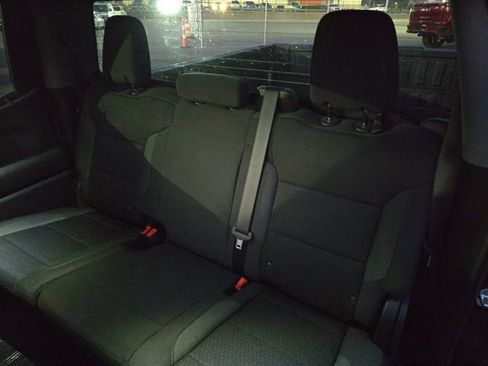 Used 2023 Chevrolet Silverado 1500 Custom image 13