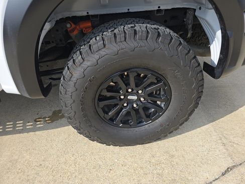 Used 2024 Ford F150 Raptor image 12