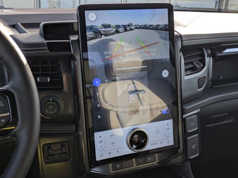 New 2025 Ford F150 Lightning Platinum image 32