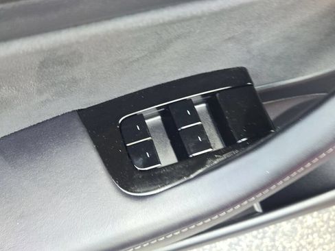 Used 2018 Tesla Model 3 Long Range AWD/4WD image 22