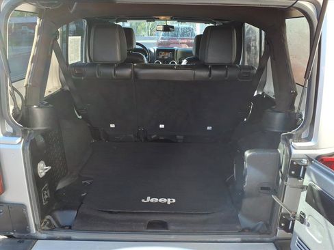 Used 2014 Jeep Wrangler Unlimited Sahara w/ Trailer Tow Group image 20
