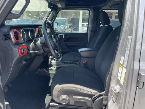 Certified 2018 Jeep Wrangler Unlimited Sport S AWD/4WD image 25