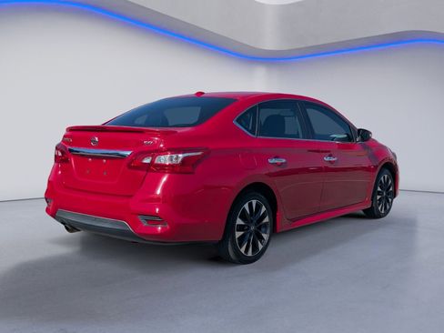 Used 2017 Nissan Sentra SR w/ SR Premium Technology Package image 3