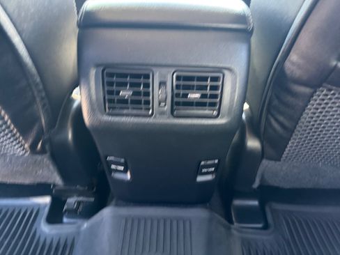 Used 2018 Toyota 4Runner SR5 Premium AWD/4WD image 29
