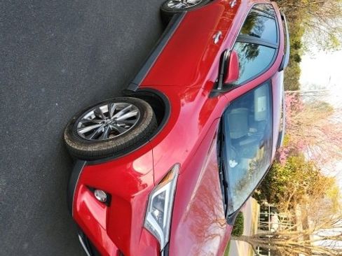 Used 2017 Toyota RAV4 Limited image 4