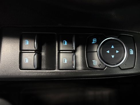 Used 2025 Ford Escape ST-Line image 23