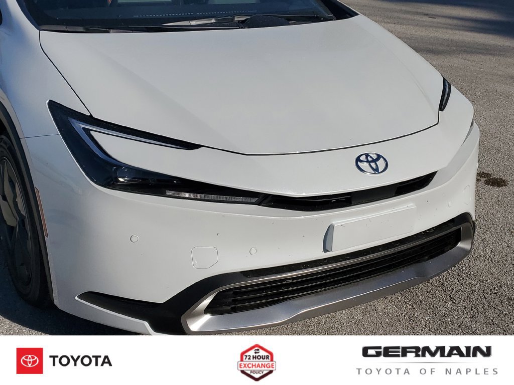 New 2026 Toyota Prius Plug-In Hybrid FWD image 12