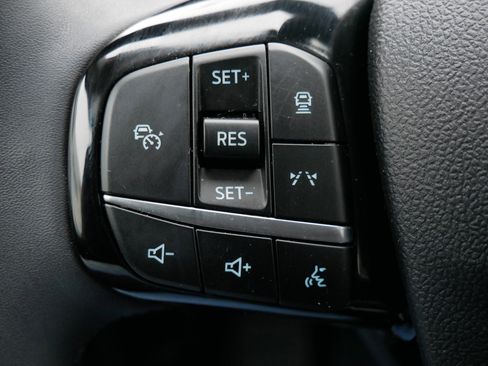 Used 2023 Ford Escape Platinum image 21