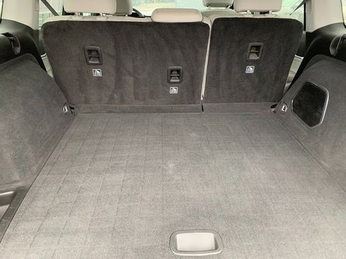 Used 2022 Jeep Grand Cherokee Overland image 4