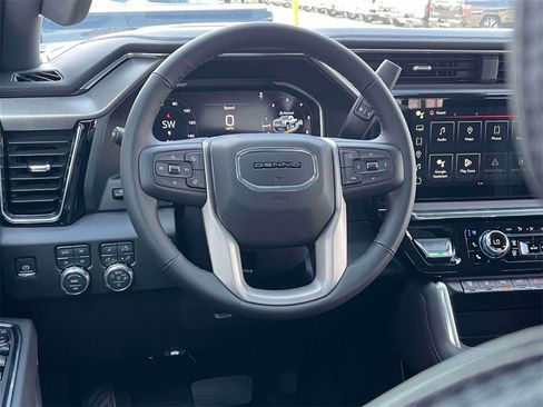 New 2026 GMC Sierra 2500 Denali w/ Denali Reserve Package image 13