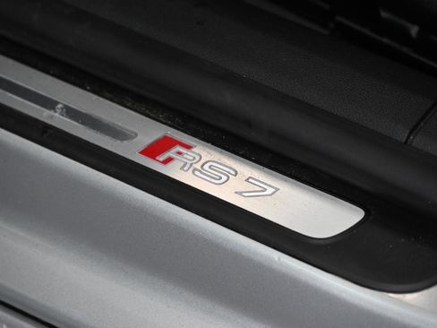 Used 2016 Audi RS 7 Prestige image 17