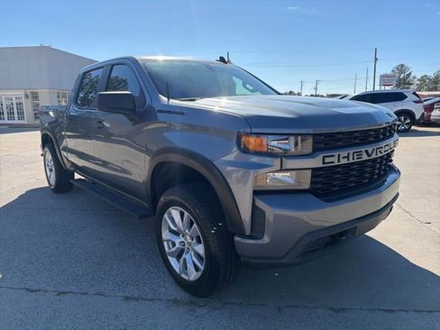 Used 2021 Chevrolet Silverado 1500 Custom image 4