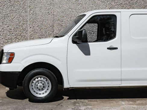 Used 2019 Nissan NV 1500 S image 18