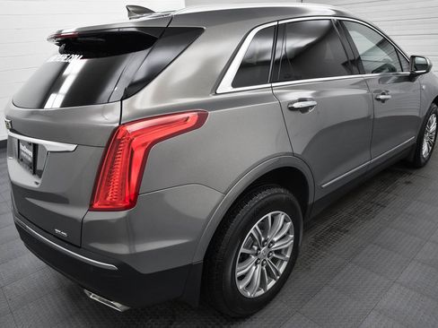 Used 2018 Cadillac XT5 Luxury w/ Driver Awareness Package image 6