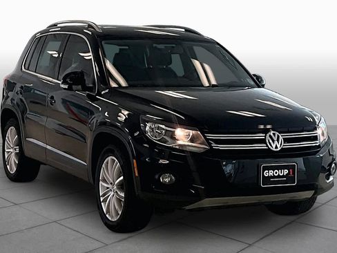 Used 2013 Volkswagen Tiguan SE AWD/4WD image 2