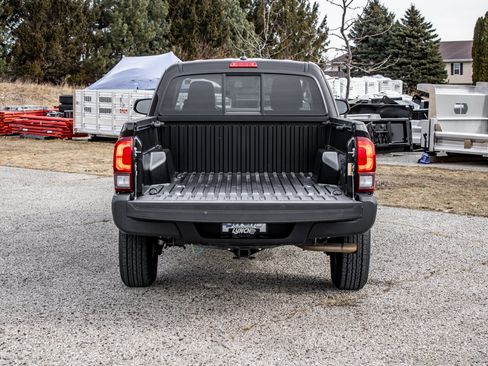 Used 2023 Toyota Tacoma SR5 image 7