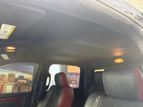 Used 2015 RAM 1500 Rebel AWD/4WD image 15