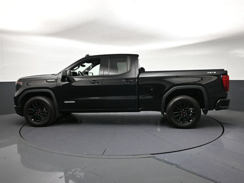 Used 2023 GMC Sierra 1500 Elevation AWD/4WD image 2