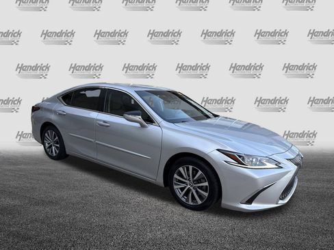 Used 2019 Lexus ES 350 image 2