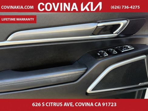 Certified 2022 Kia Telluride S image 12