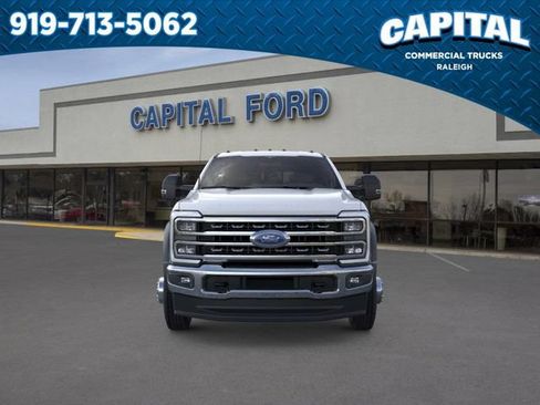 New 2026 Ford F550 4x4 Crew Cab image 6
