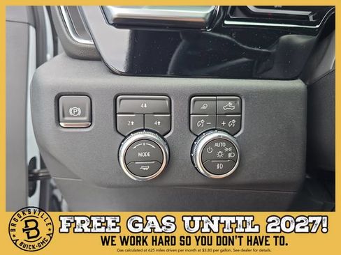 New 2026 GMC Sierra 3500 SLE w/ SLE Value Package AWD/4WD image 23