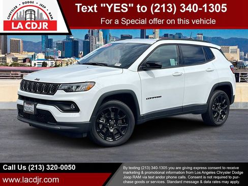 Used 2026 Jeep Compass Latitude AWD/4WD image 1