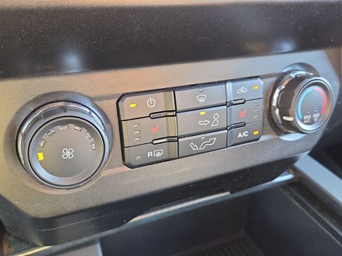 Used 2019 Ford F150 XLT w/ Equipment Group 302A Luxury RWD image 20