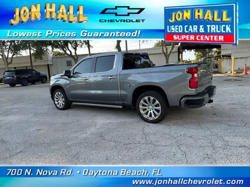 Used 2022 Chevrolet Silverado 1500 High Country w/ Technology Package AWD/4WD image 6