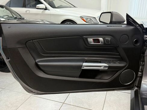 Used 2021 Ford Mustang GT Premium w/ GT Performance Package RWD image 14