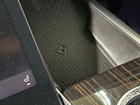 New 2026 Cadillac Escalade ESV Luxury image 36