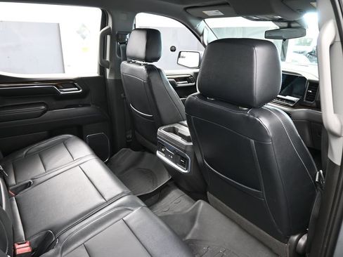 Used 2023 GMC Sierra 1500 Elevation w/ LPO, Elevation Black Package image 47