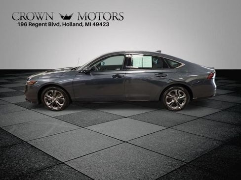 Used 2024 Honda Accord EX-L image 6