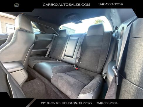 Used 2023 Dodge Challenger R/T w/ Plus Package image 20