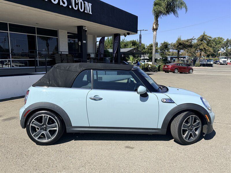 Used 2013 MINI Cooper S FWD image 8