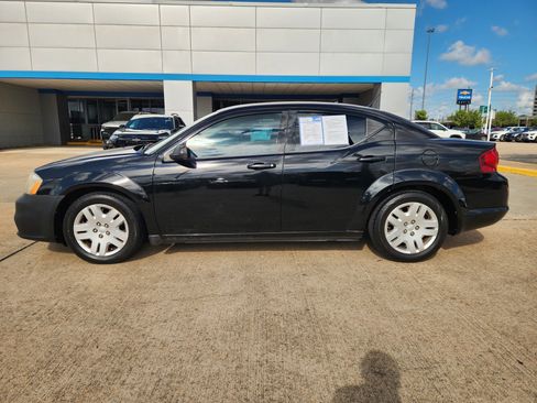 Used 2014 Dodge Avenger SE FWD image 5