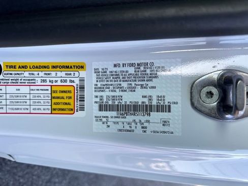 Used 2024 Ford Mustang Coupe image 28