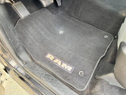 Used 2014 RAM 1500 Express image 12