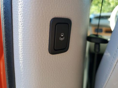 New 2025 Volkswagen ID. Buzz Pro S Plus image 14