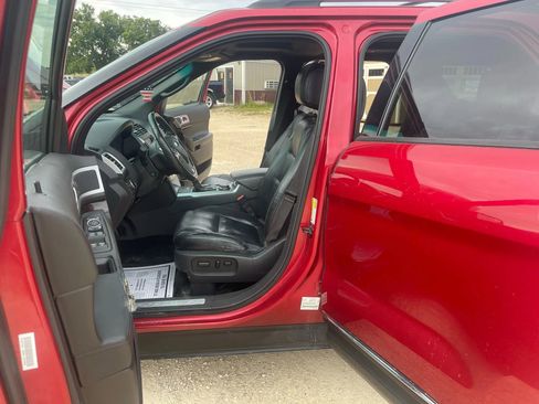Used 2012 Ford Explorer Limited image 9