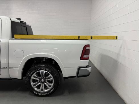 Used 2023 RAM 1500 Limited AWD/4WD image 37