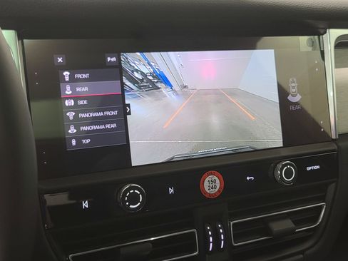New 2026 Porsche Macan AWD/4WD image 23