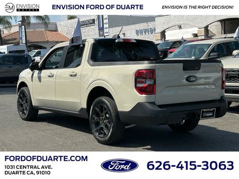 New 2025 Ford Maverick Lariat w/ Black Appearance Package image 6