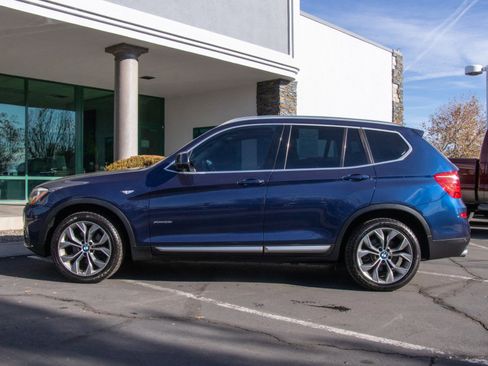 Used 2016 BMW X3 xDrive28i image 4