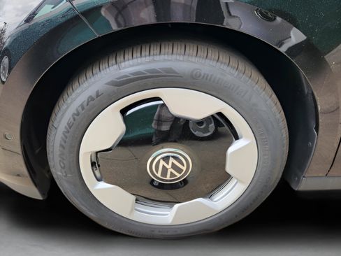 New 2025 Volkswagen ID. Buzz Pro S image 24