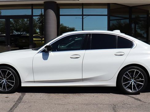 Used 2020 BMW 330i Sedan w/ Convenience Package RWD image 8
